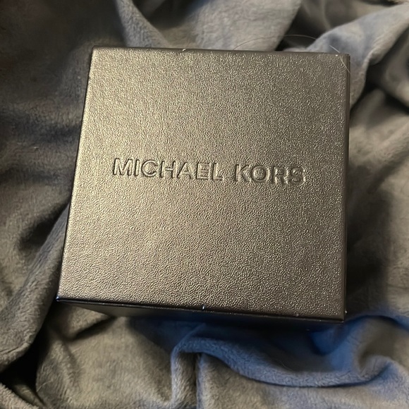 Michael kors watch - Picture 4 of 4